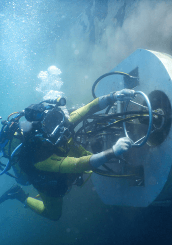 Diving 